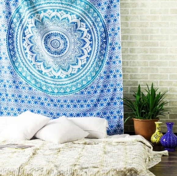NEW Blue Ombre Mandala Twin Tapestry - Picture 3 of 4